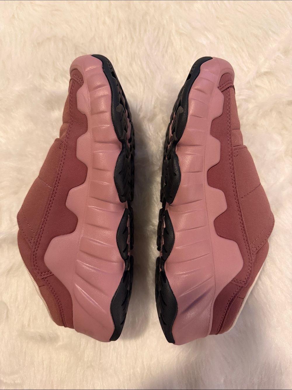 Keen Rose Pink Velcro Slip-On Sneakers - Picture 8 of 9